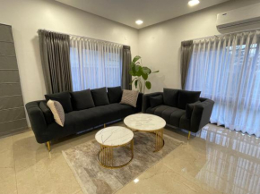 Bridge Service Apartment